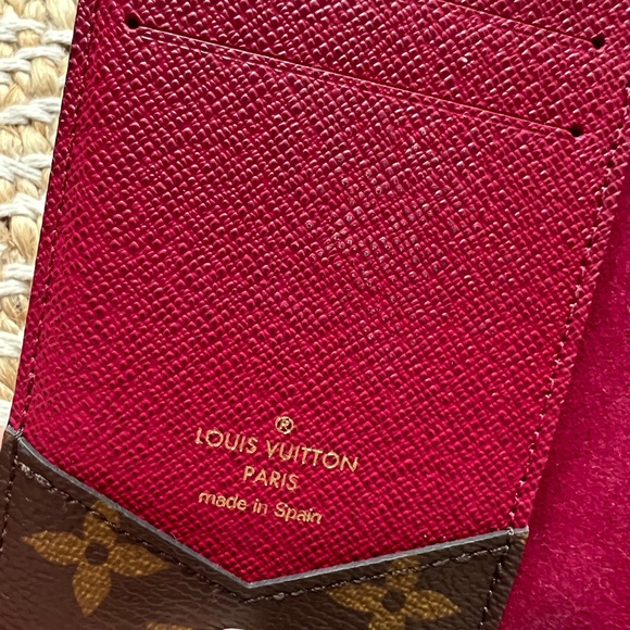 AUTHENTIC Louis Vuitton iPhone X&XS Case - Picture 4 of 9
